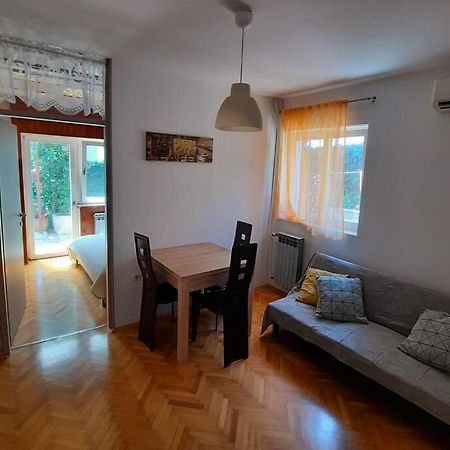 ميدولين Cozy Apartment Alma, Two Steps From The Sea المظهر الخارجي الصورة